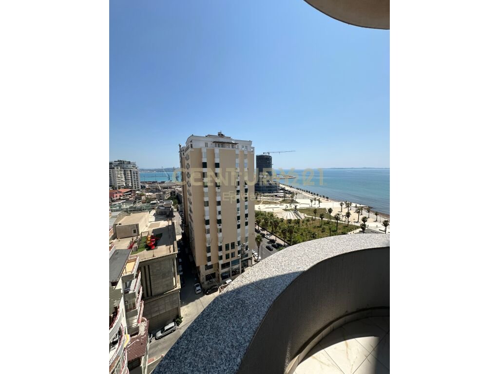 SHITET APARTAMENT 2+1+2 ME PAMJE DETI NE VOLLGA !