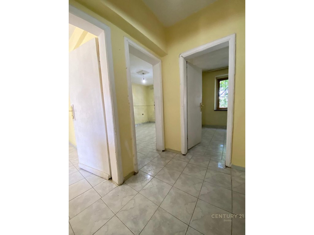 ME QIRA APARTAMENT 2+1 TEK MINE PEZA