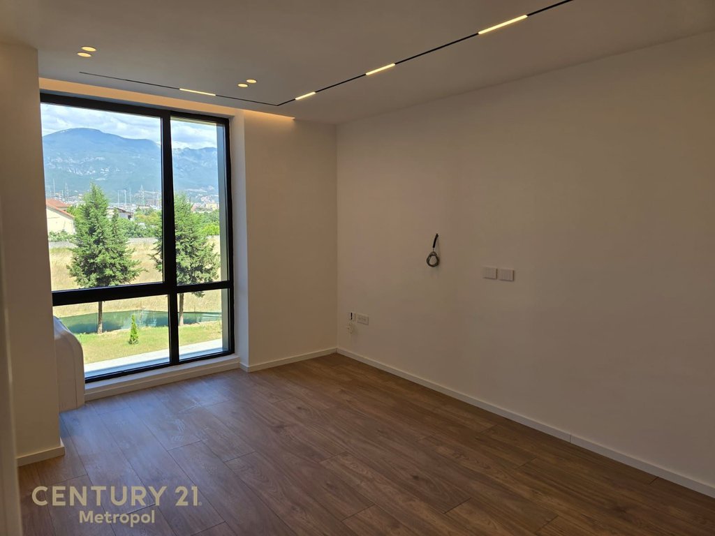 Japim me Qira Apartament 1+1 për Zyrë!