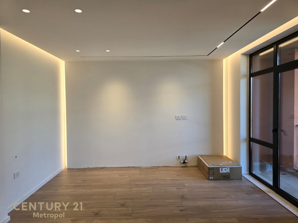 Japim me Qira Apartament 1+1 për Zyrë!