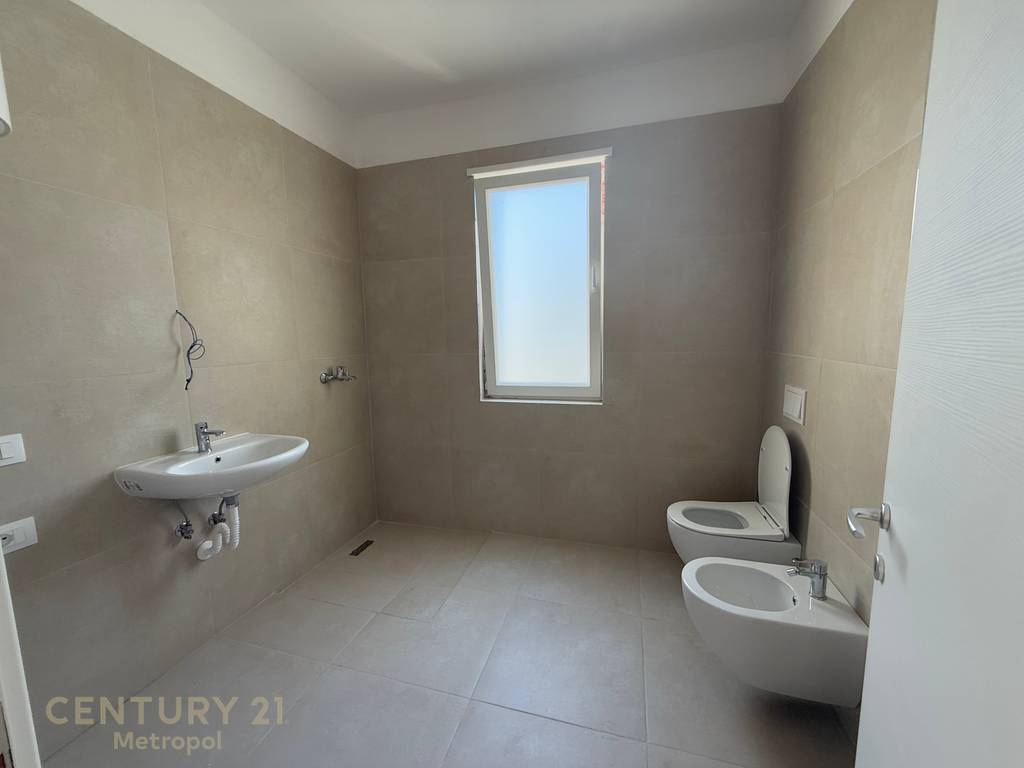 SHITET APARTAMENT 2+1, UNIVERS CITY!