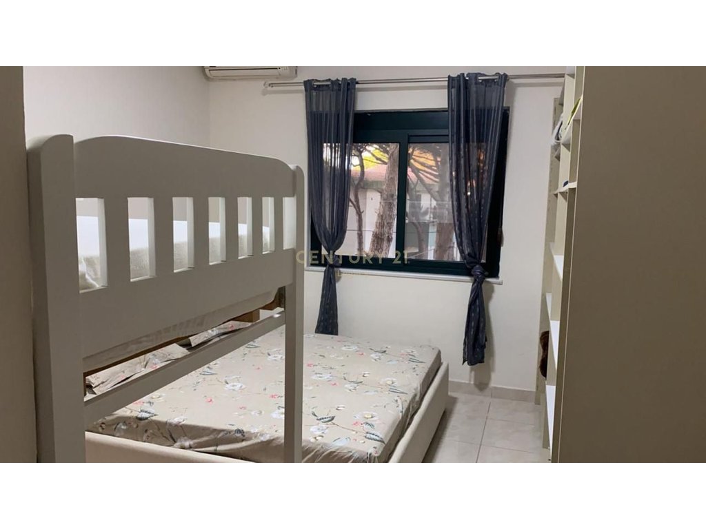 JEPET ME QIRA APARTAMENT 1+1, 70 m², BUZË DETIT – GOLEM