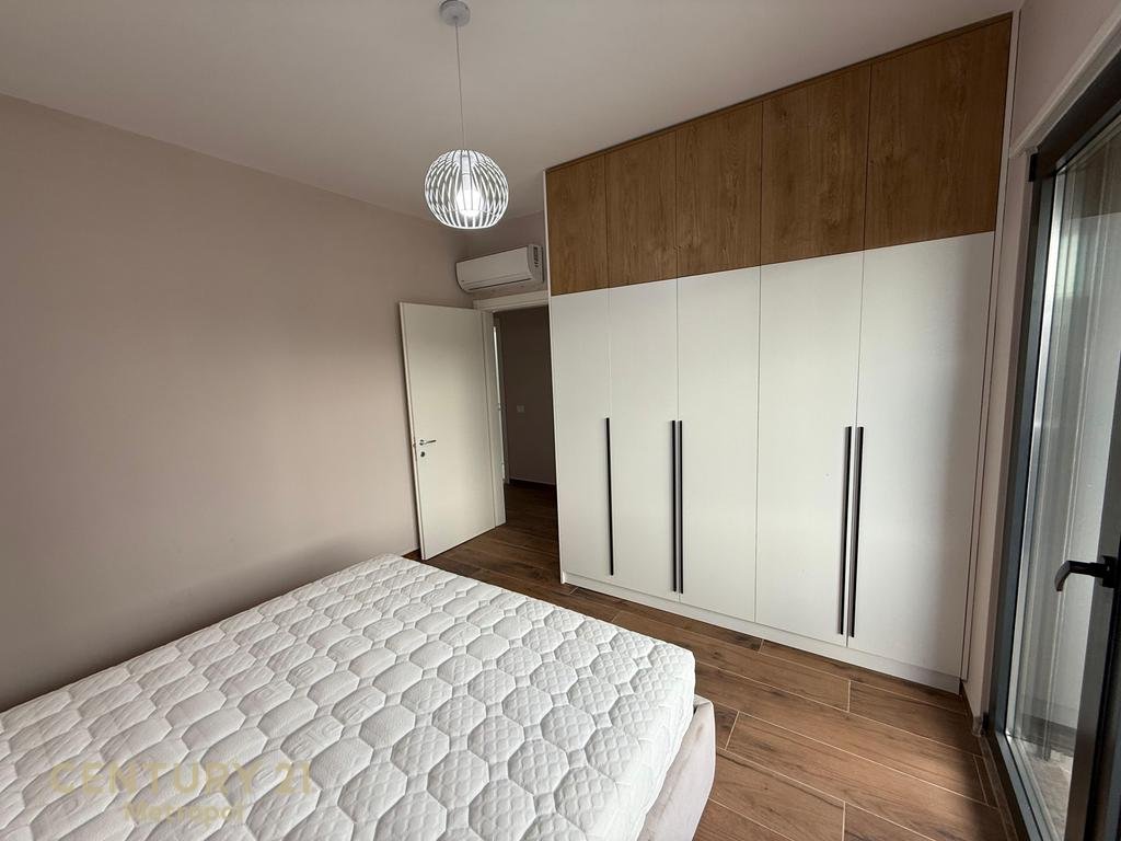 SHITET APARTAMENT 2+1+2,OASIS RESIDENCE, UNAZA E RE!