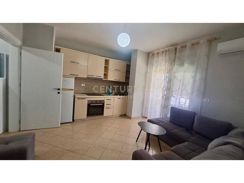 Apartament 1+1 Per Qira ne Xhamllik
