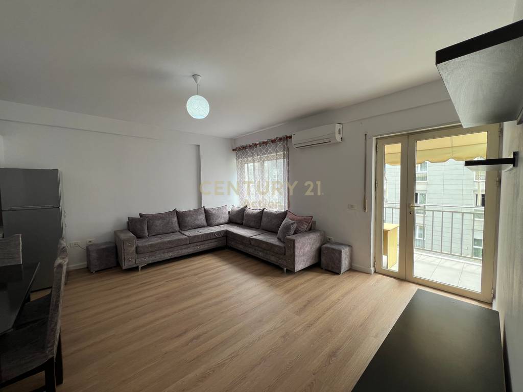 SHESIM APARTAMENT 1+1,PRANE KOMPLEKSIT MAGNET!