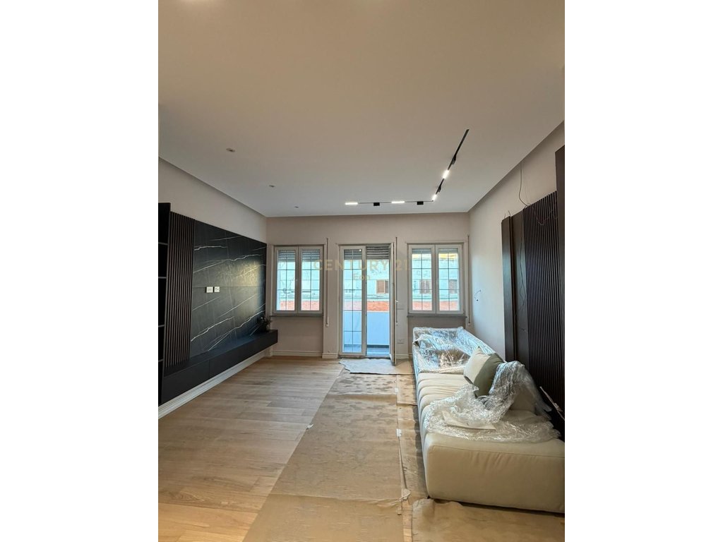 SHITET APARTAMENT  2+1 | 128m² + 148m²  VERANDE   | NE QENDER TE DURRESIT!