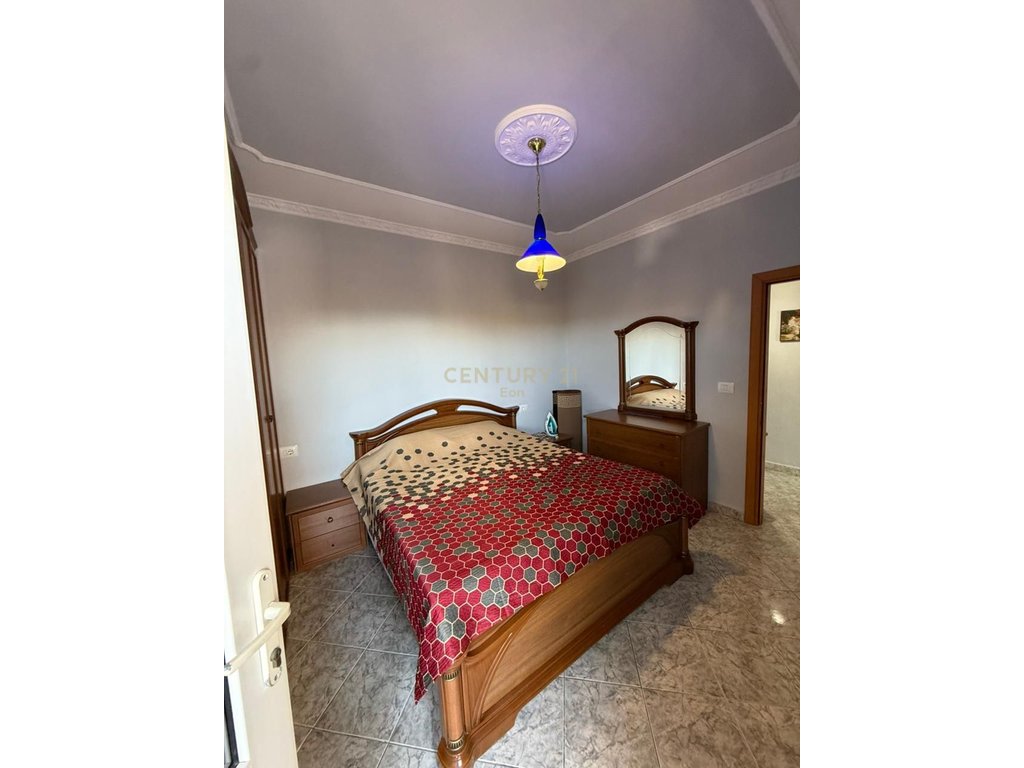 Apartament 1+1 per shitje ne Durres,Plazh