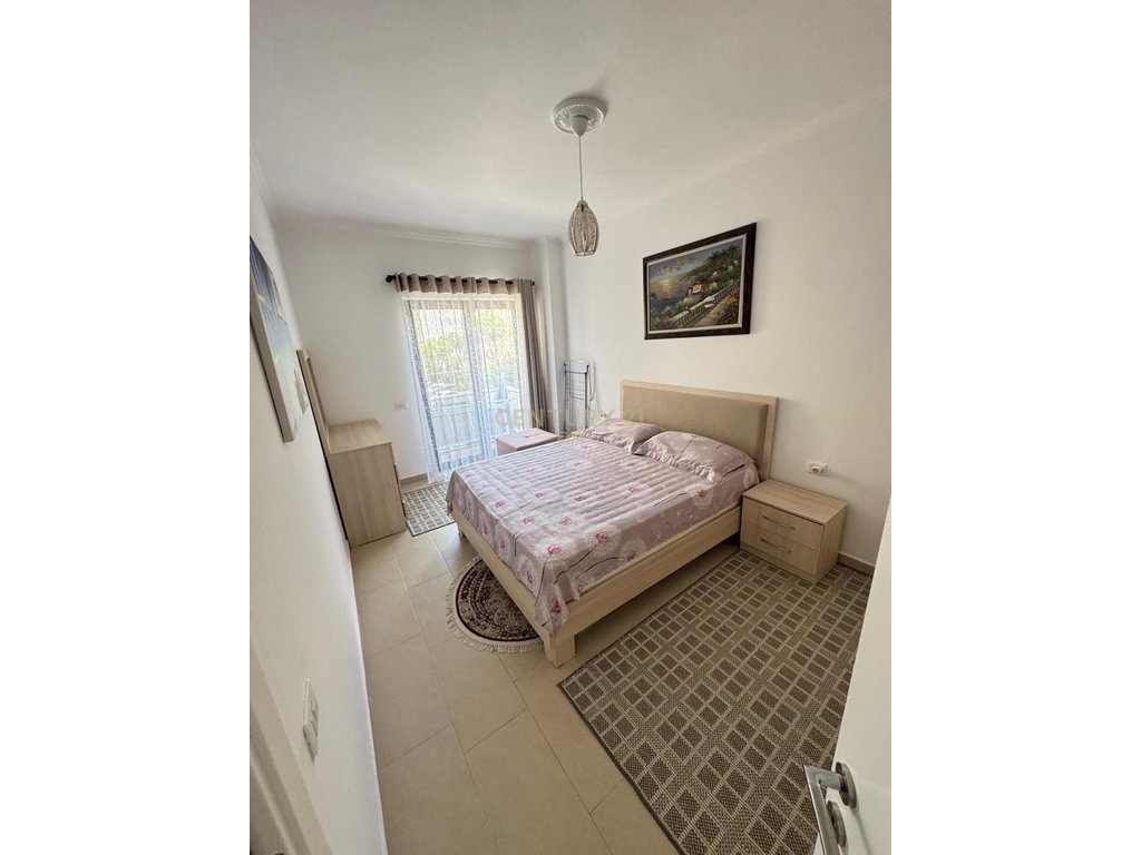 Jepet me Qira, Apartament 1+1, Qerret !