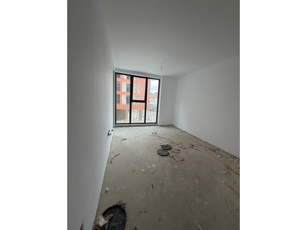 Apartament 2+1+2 Për Shitje në Rruga Siri Kodra, Tiranë