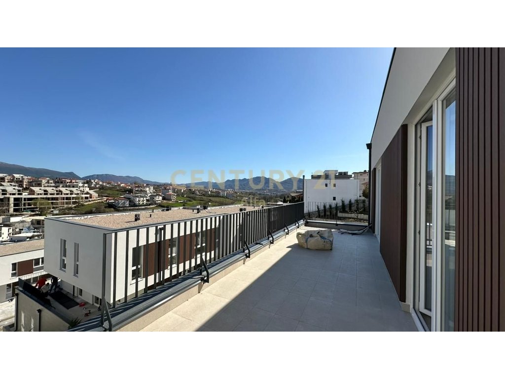 Apartament 3+1+2 me Verandë për shitje në Eden Residence – Sauk, Tiranë!