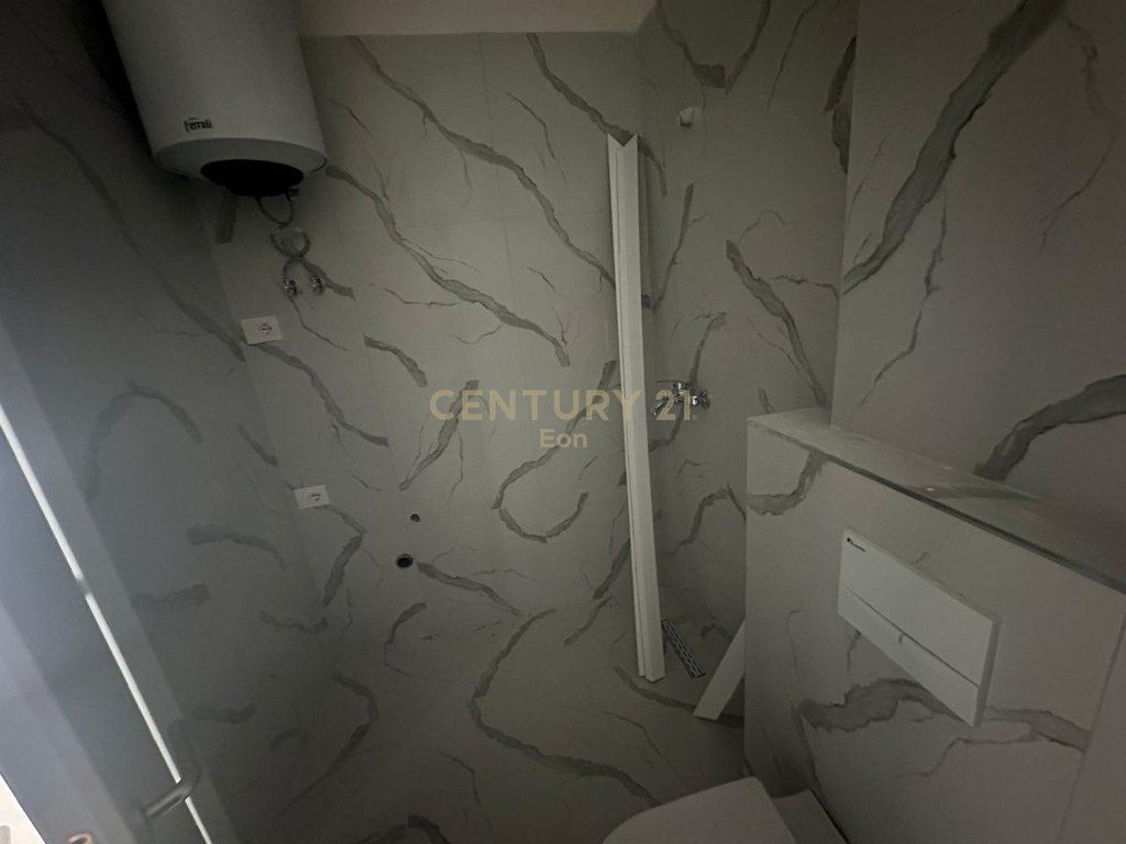SHITET APARTAMENT 1+1  NE REZIDENCEN EON GOLEM!
