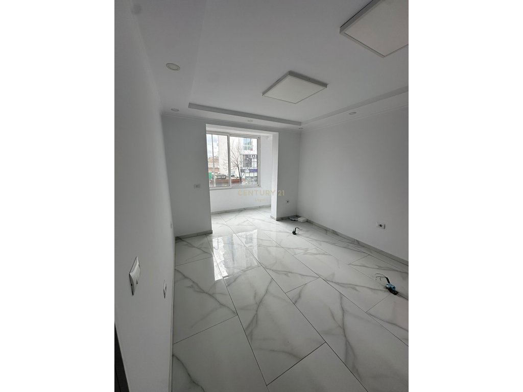 Apartament 1+1 me qira Rruga e Dibres