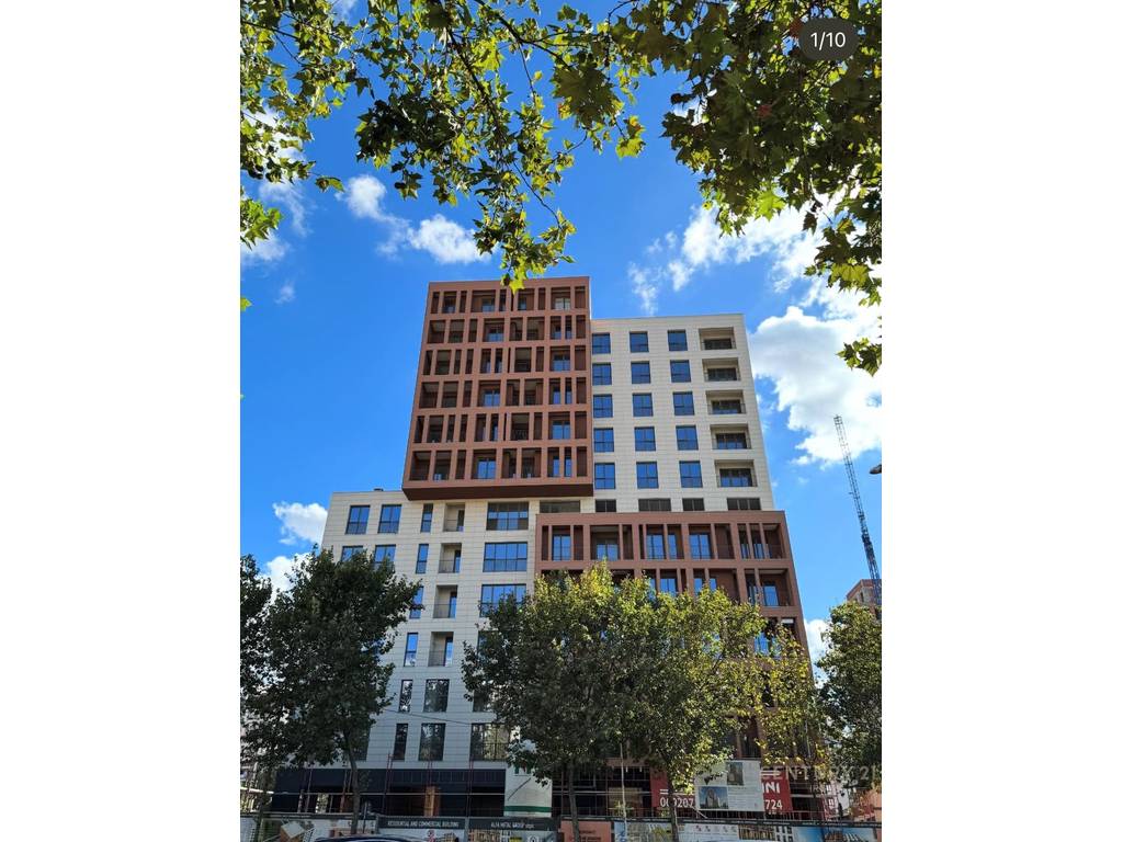 APARTAMENT 3+1+2 - RRUGA DRITAN HOXHA