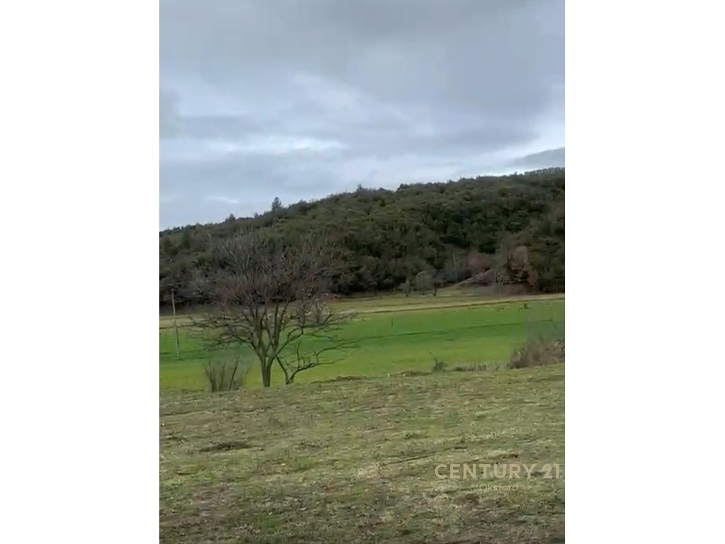 Tokë për shitje – 7,950 m² në zonën e Kakunjës (Tiranë)