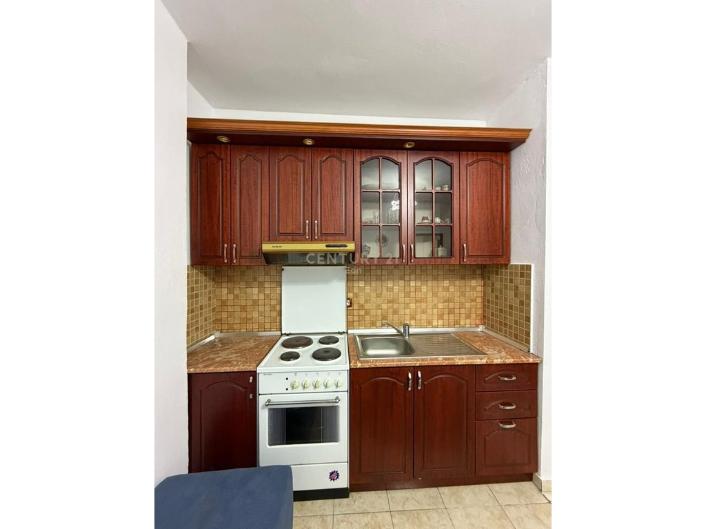 APARTAMENT 1+1 PER SHITJE NE PLAZH ,DURRES !