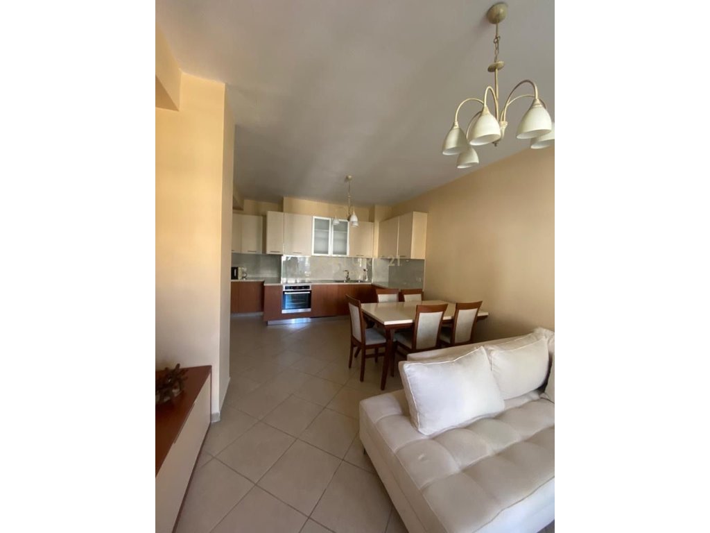 Jepet me Qira Apartament 2+1+2  – Zogu i Zi