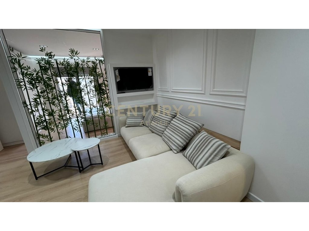 Apartament 1+1 Për Shitje në Stacionin e Trenit, Durrës