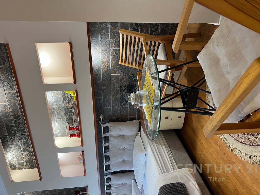 Apartament 1+1 dhe garsoniere per shitje ne Qender.