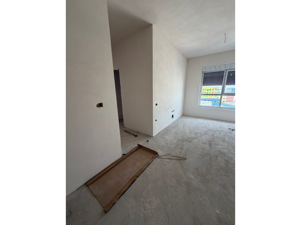 Apartament 1+1 Në Shitje në Ali Demi, KOMPLEKSI KADIU Tiranë - 103,000€ | 58.6 m²