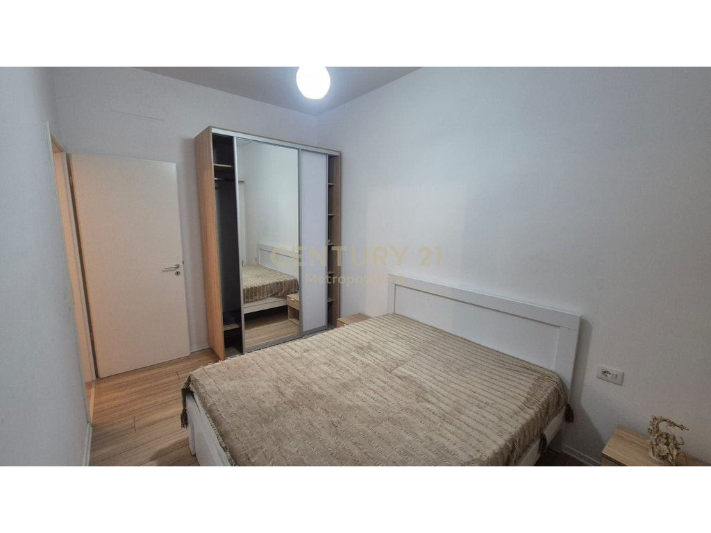 Jepet me qira apartament 2+1 ne Mangalem, Ali Demi!!!