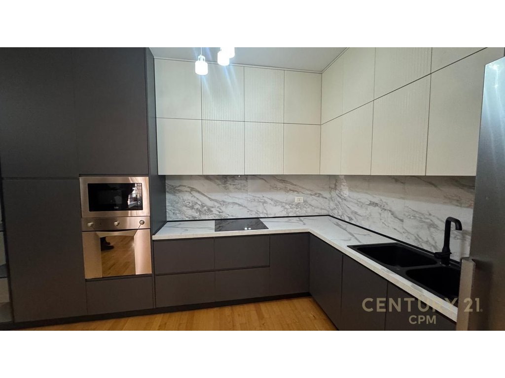 APARTAMENT 2+1+2 ME QIRA TEK KIKA 1 !