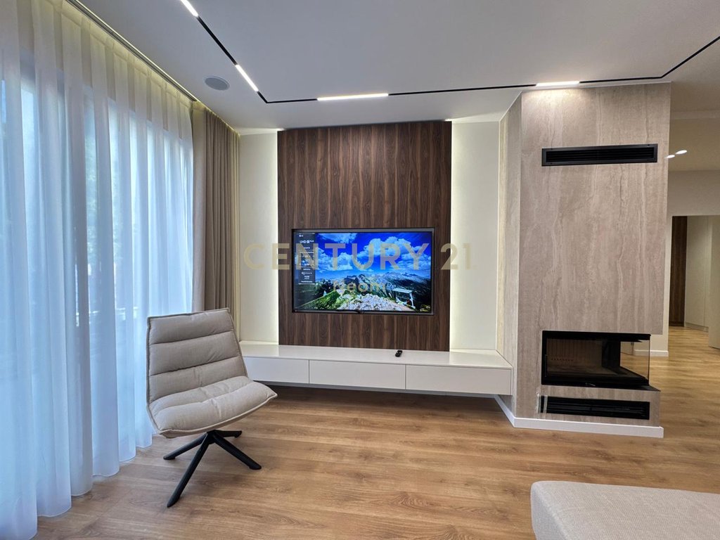 QIRA, APARTAMENT PREMIUM 2+1+2+OBORR me POST PARKIMI ‼️