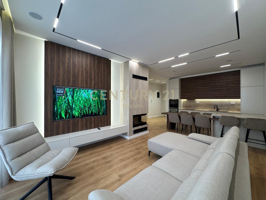 QIRA, APARTAMENT PREMIUM 2+1+2+OBORR me POST PARKIMI ‼️