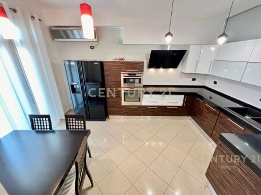 QIRA, APARTAMENT MODERN 2+1 ‼️