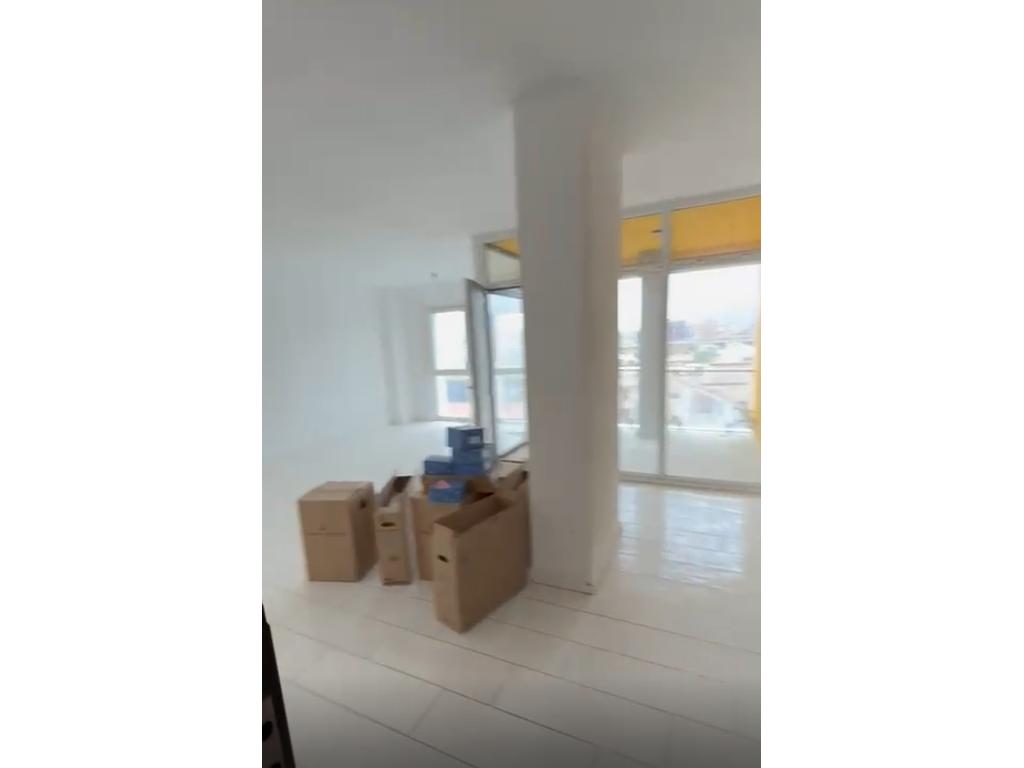 Apartament 2+1+2 per shitje tek Bulevardi i ri,Tiranë