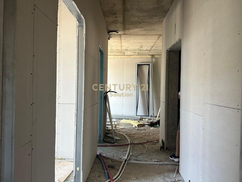 SHITET APARTAMENT 2+1 NE ALI DEM!