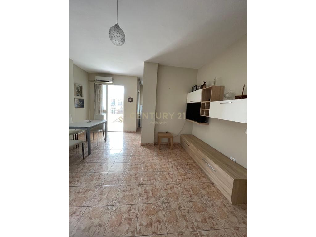 SHITET APARTAMENT 1+1 ,MALI I ROBIT,GOLEM !!