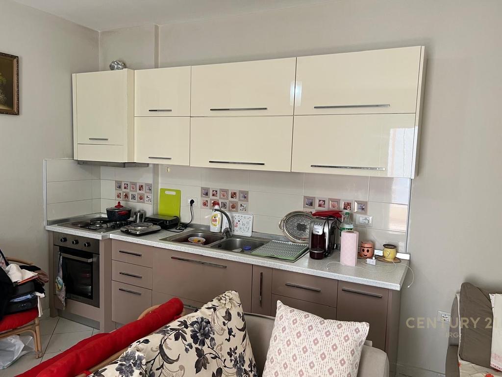 Apartament 1+1 prane Hotel Liro, Vlore!
