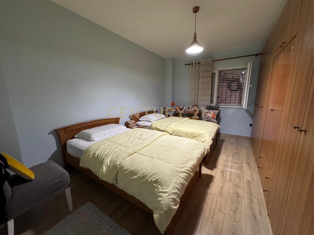 BRRYLI, SHESIM APARTAMENT 2+1+DYQAN