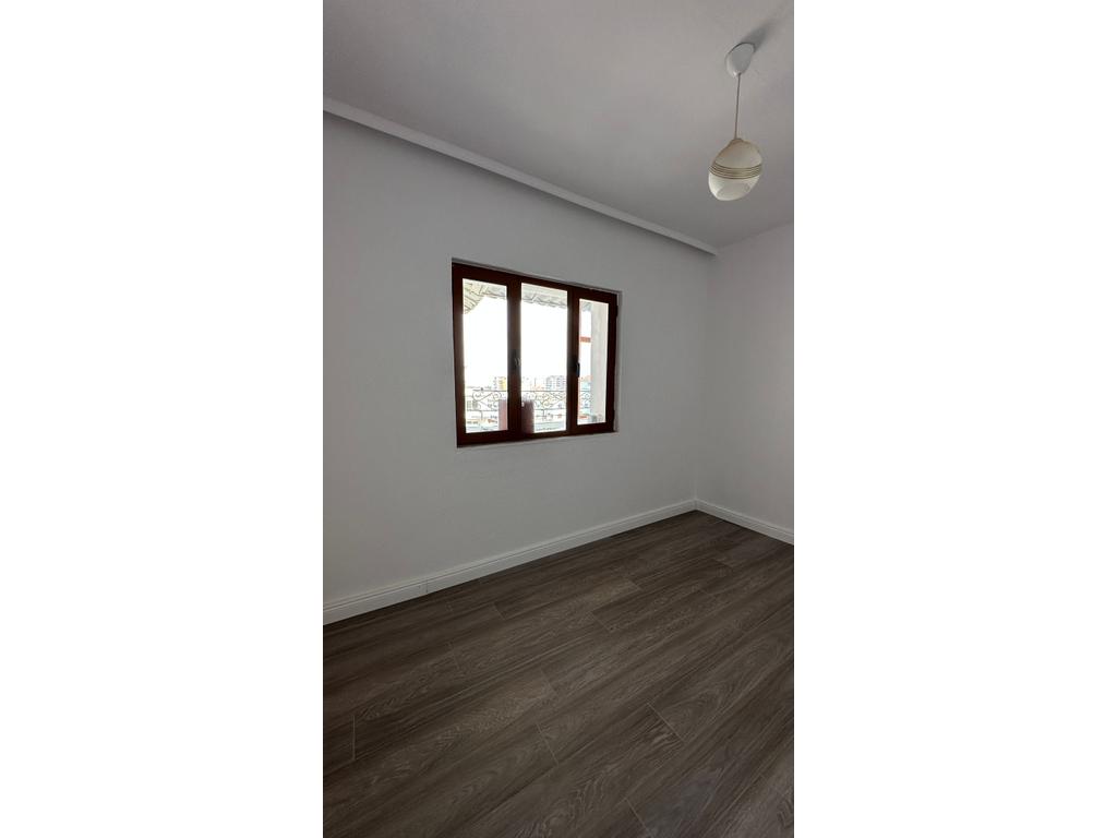 POGRADEC, APARTAMENT 2+1 PËR SHITJE NË RRUGËN "KAJO KARAFILI "!!!!!