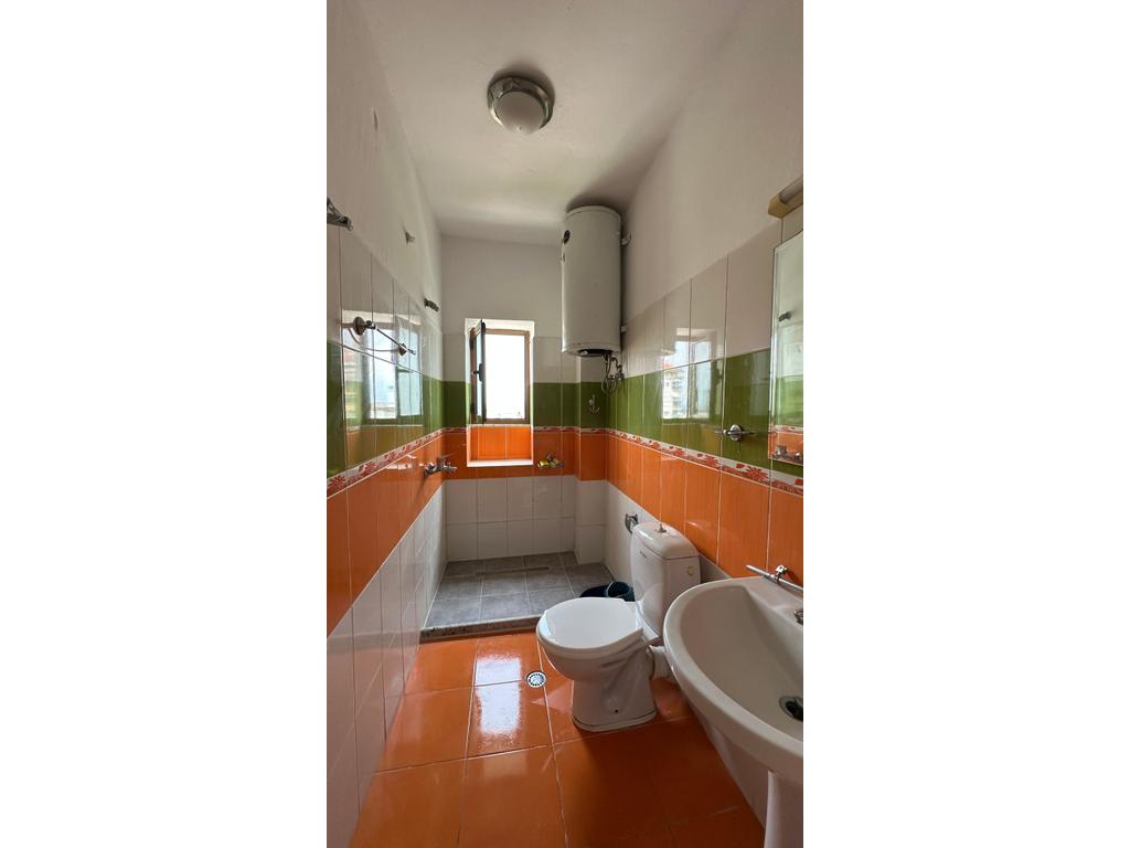 POGRADEC, APARTAMENT 2+1 PËR SHITJE NË RRUGËN "KAJO KARAFILI "!!!!!