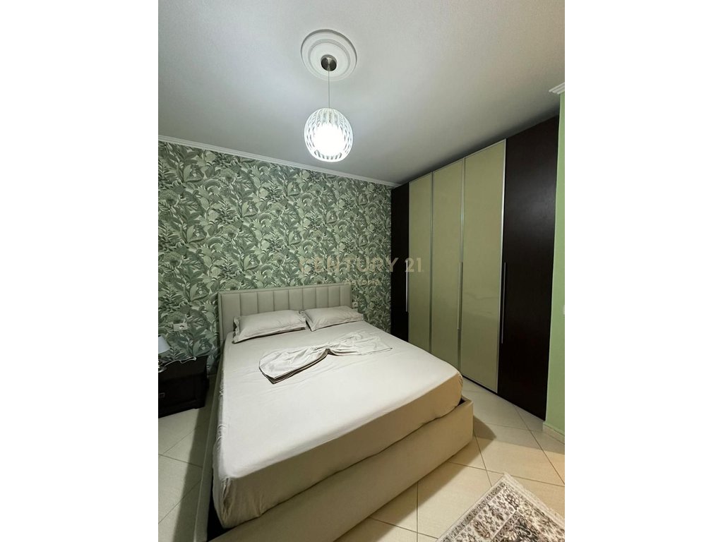 Apartament 2+1 për shitje pranë stadiumit Air Albania – Lokacion elitar në zemër të Tiranës!