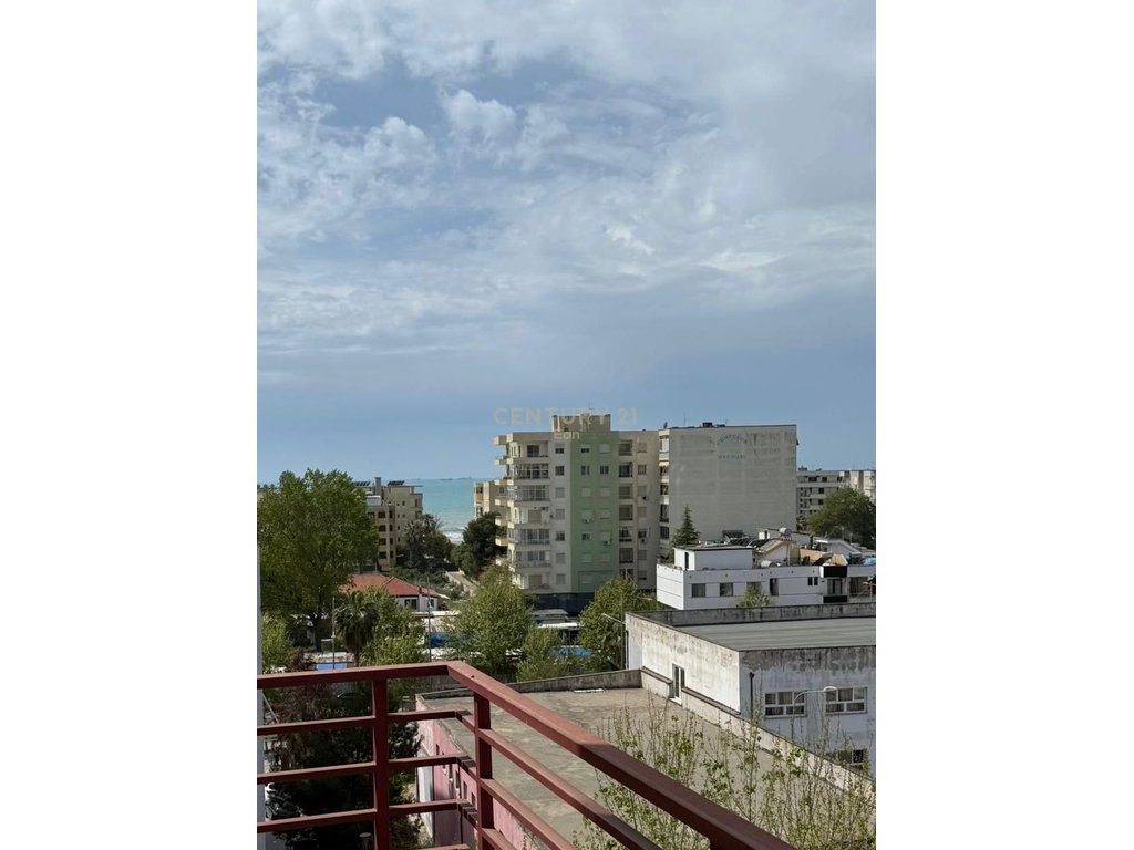 SHITET APARTAMENT 2+1 NE PLAZH, ILIRIA !