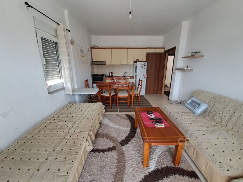 SHITET APARTAMENT 1+1  ME ASHENSOR PRANE HOTEL PREMIUM GOLEM 30 METRA LARG NGA DETI!!