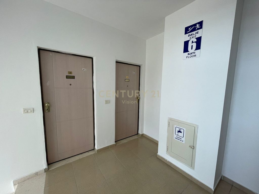 SHITEN 5 SUPER-APARTAMENTE NE SHENGJIN