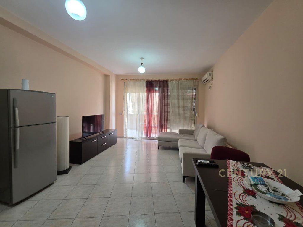 APARTAMENT 1+1 ME QIRA – FRESK