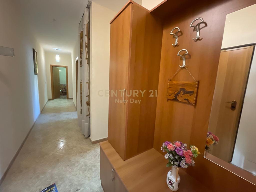 SHITET APARTAMENT 2+1+2 NE HEKURUDHA, PLAZH!