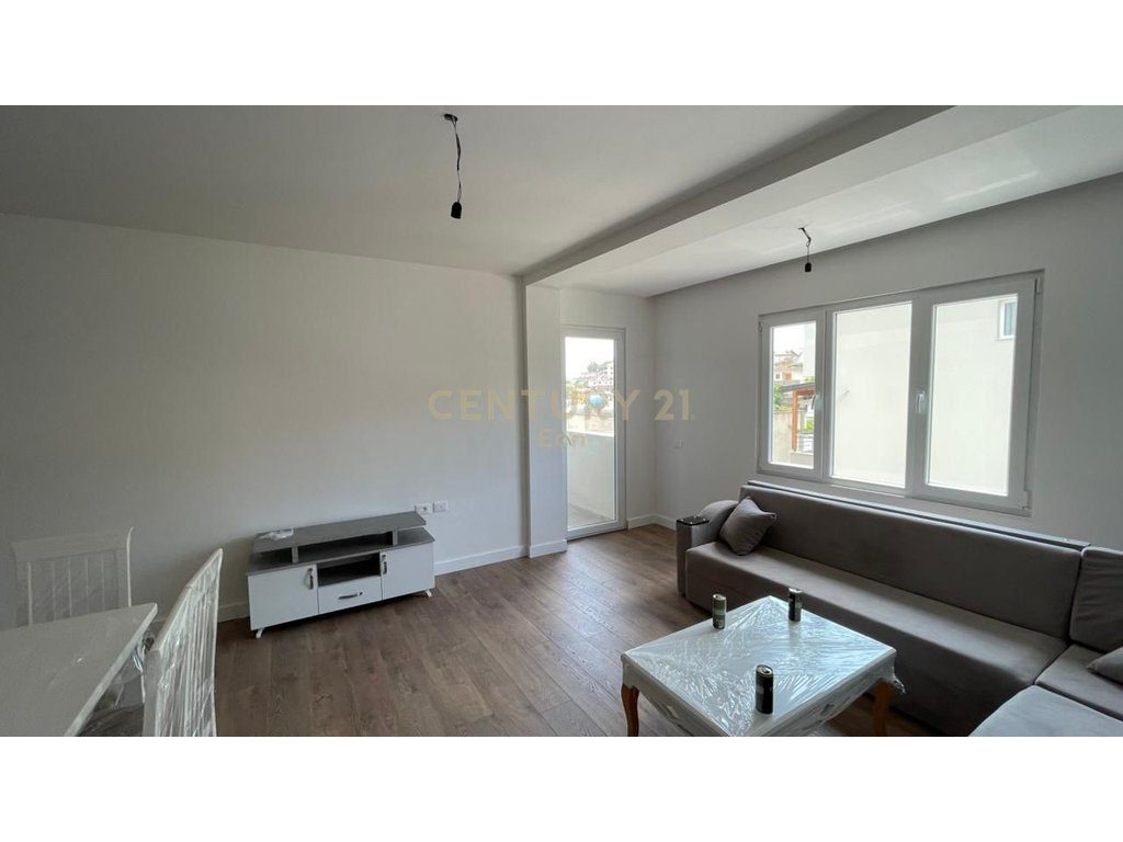Apartament 2+1 Me Qira në Spitali, Durrës - 450€ !