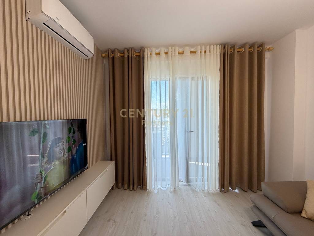JAPIM ME QIRA APARTAMENT 2+1+DEPO NE KOMBINAT!
