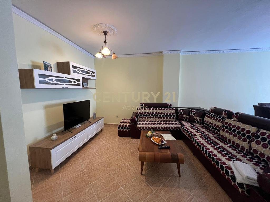 JEPET ME QERA APARTAMENT 2+1+ DEPO NE PLAZH RROTA KUQE  !