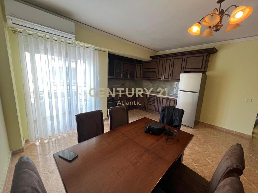 JEPET ME QERA APARTAMENT 2+1+ DEPO NE PLAZH RROTA KUQE  !