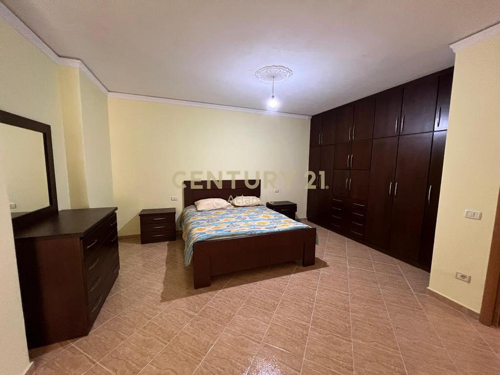 JEPET ME QERA APARTAMENT 2+1+ DEPO NE PLAZH RROTA KUQE  !