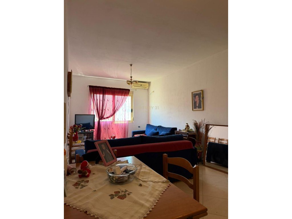 Apartament  1+1  per shitje  në Zemër të Lungomares – Vetëm 2 Minuta nga Plazhi