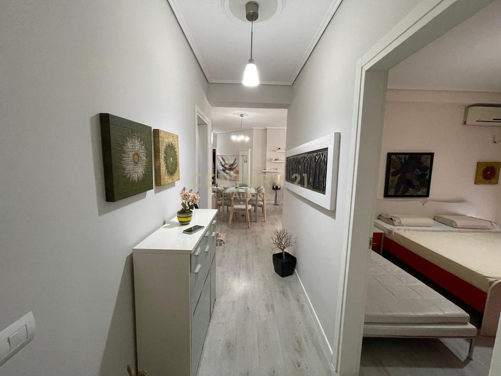 SUPER APARTAMENT 2+1+2 VIJA E PARE NE LUNGOMARE