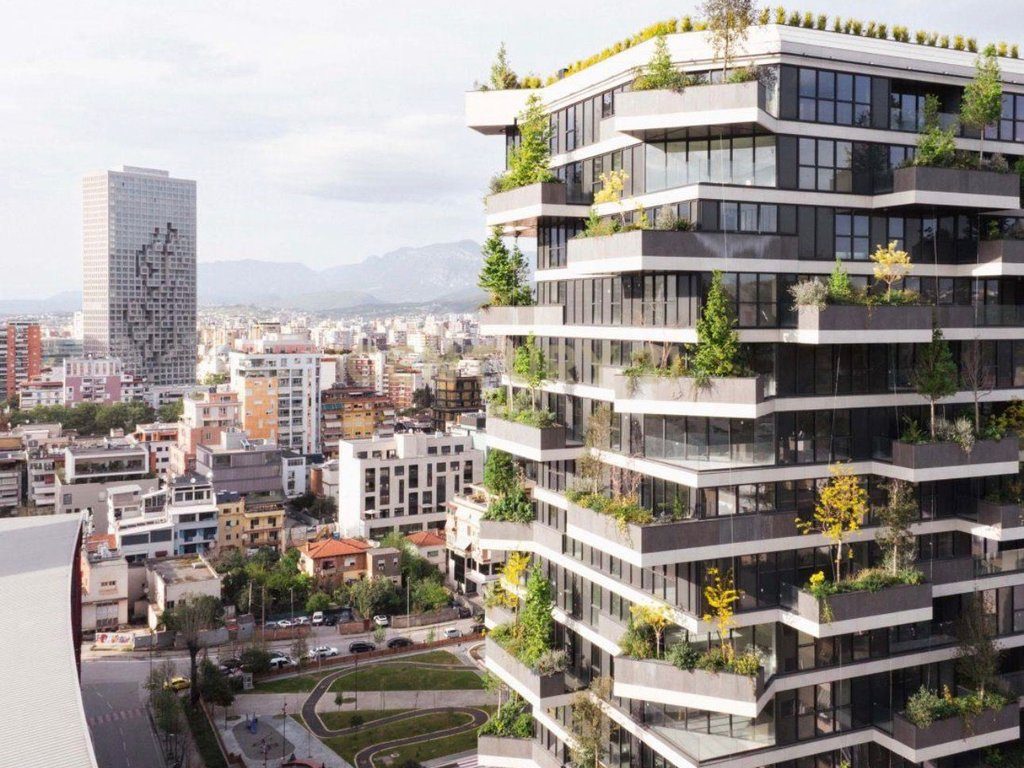Ambient Premium në Vertical Forest Tirana – 170.89m² | Kati 1 | Fasade me Vizibilitet