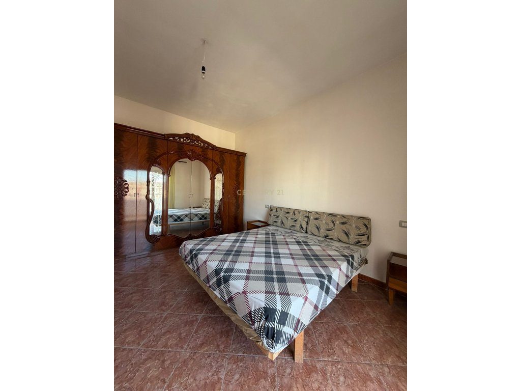 APARTAMENT 2+1 NË SHITJE – RRUGA E CIPAJVE